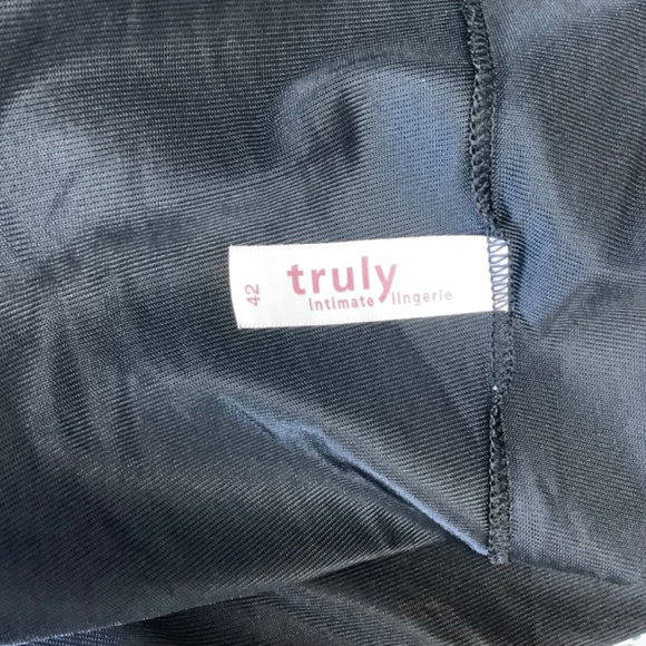 Pretty Retro style full slip - Large 37-39 bust - Picture 5 of 7